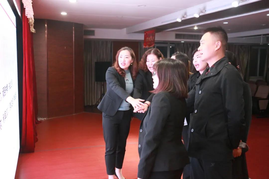 AG尊时凯龙人生就博目标